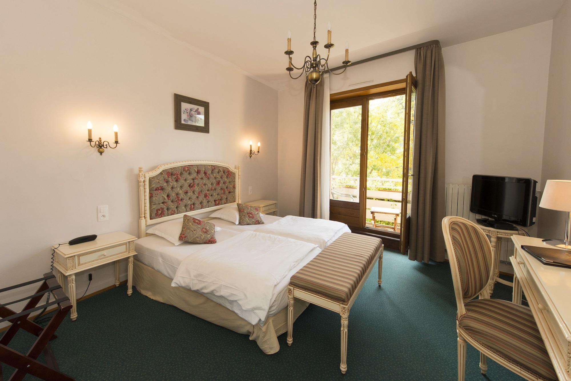 Du Parc, Restaurant, & Wellness Hotel 3*